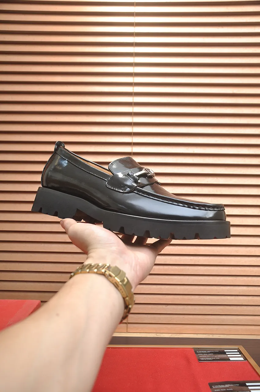 Men's shoes 💰500💶[Ferragamo/Ferragamo] The latest model in the counter. Original imported high-quality cowhide with open edges + imported 🐂 water-dyed cowhide lining + original luxury metal buckle + original combined outsole. Comparison without pressure 38--45 (45 is custom-made and cannot be returned or exchanged)
